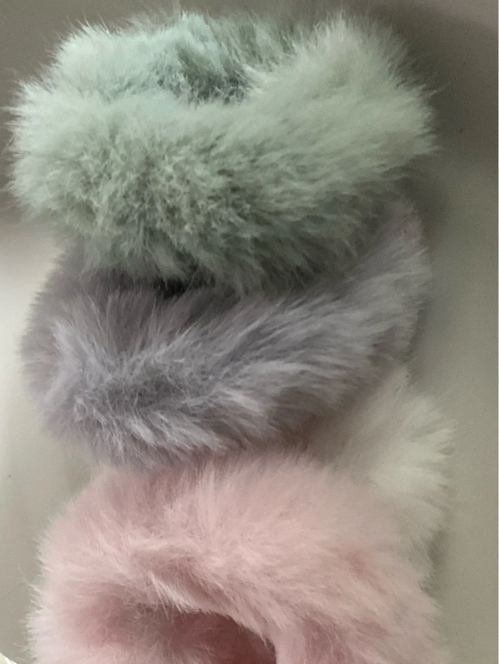 N/A faux fluffy